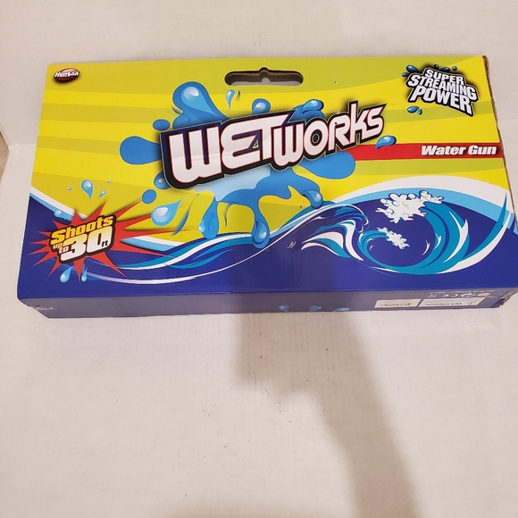 Hunson Wetworks Water Gun Pump Action New - Picture 2 of 6